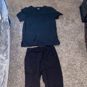 Two piece scrub set, black, 3 pocket top, 6 pocket bottoms, jogger style pants